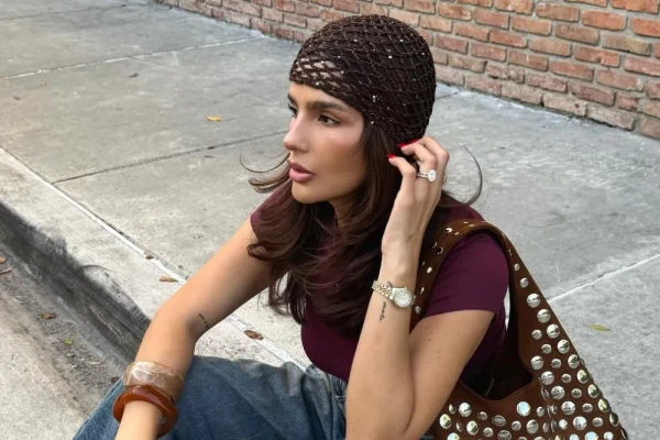 Headpiece é moda entre famosas  por Reprodução/Redes Sociais @KIARALINDEBORG