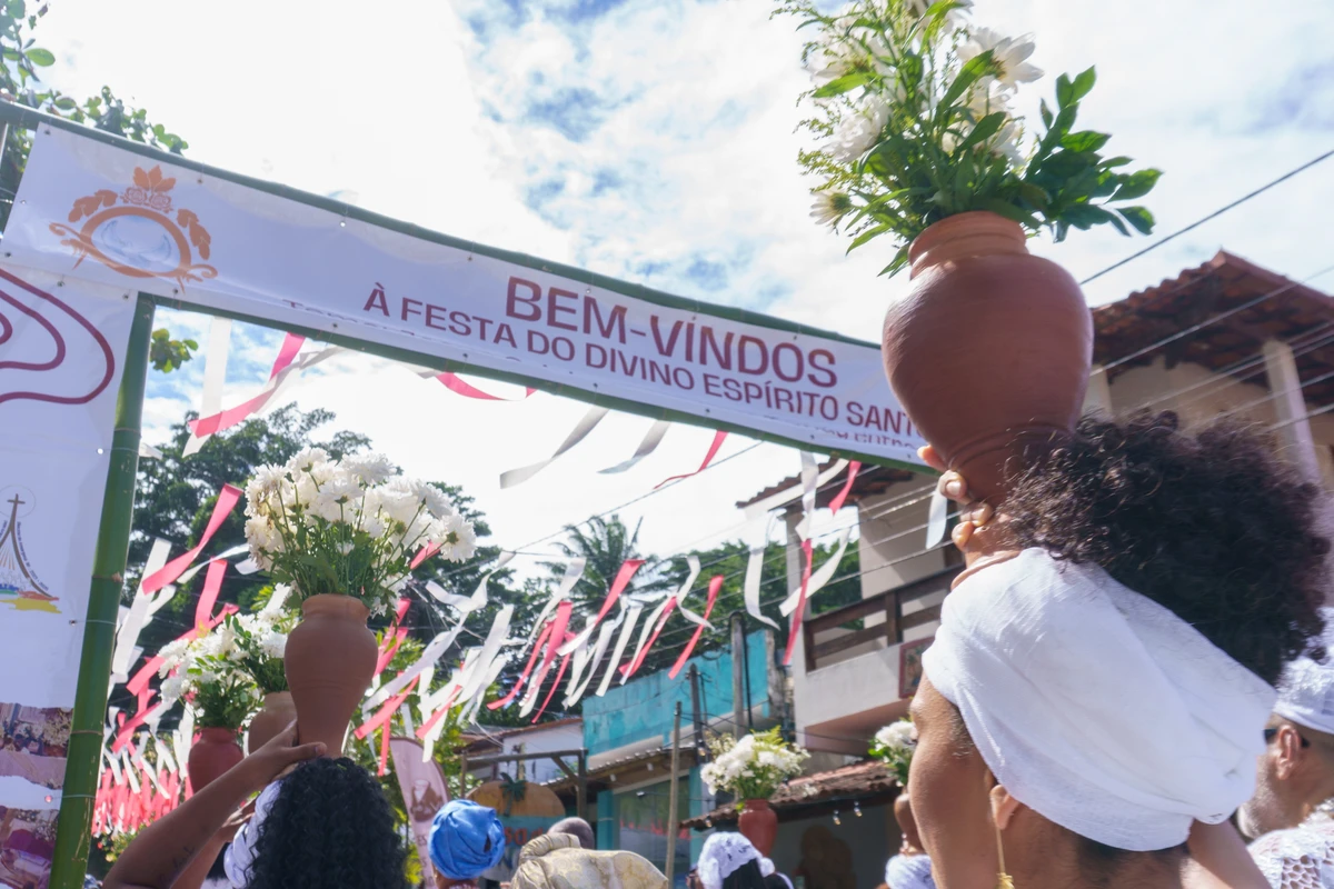 Lavagem na Festa do Divino Espírito Santo em Boipeba, 2026 por Tiago Victor