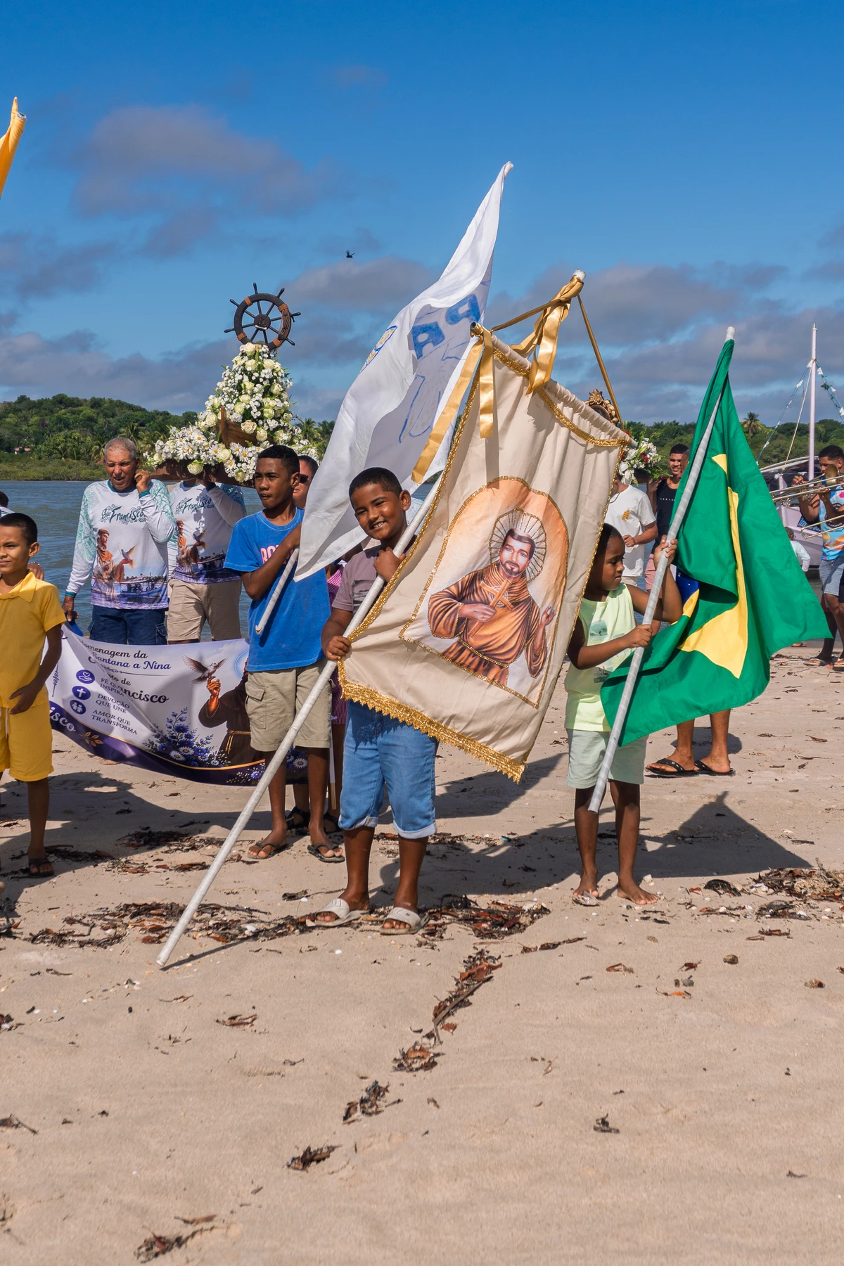 Romaria de São Francisco em Boipeba, Bahia (2026) por Tiago Victor