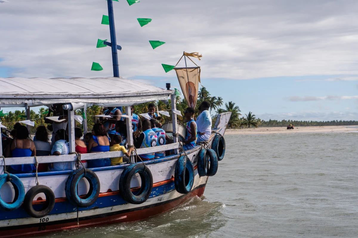 Romaria de São Francisco em Boipeba, Bahia (2026) por Tiago Victor