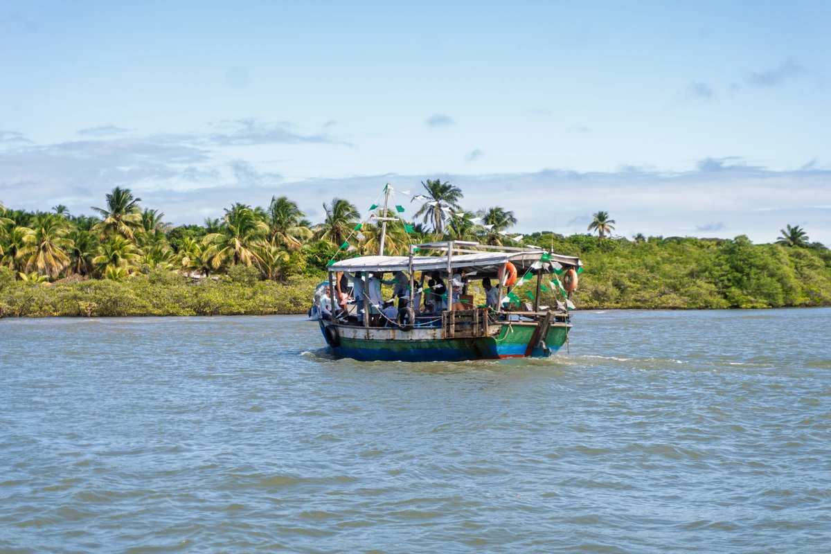 Romaria de São Francisco em Boipeba, Bahia (2026) por Tiago Victor
