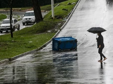 Imagem - Chuvas e ventos de até 60 km/h: veja até quando a frente fria atua em Salvador