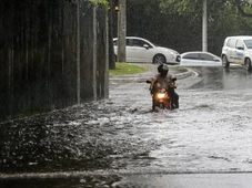 Imagem - Terça-feira (2) tem previsão de chuvas com trovoadas em Salvador; confira