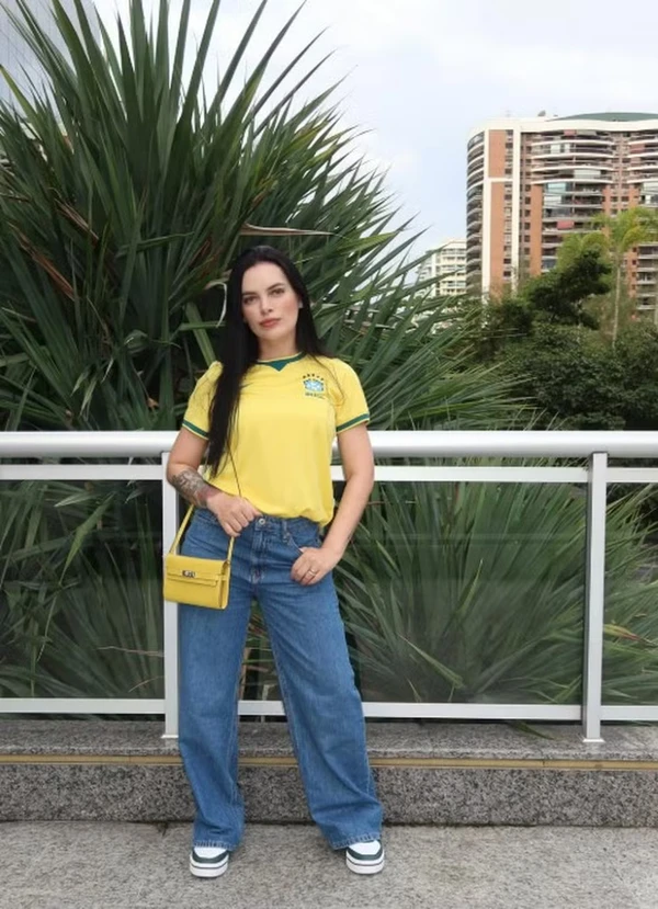 Bolsas de luxo das companheiras da Seleção ultrapassam R$ 1,2 milhão em valor por Reprodução
