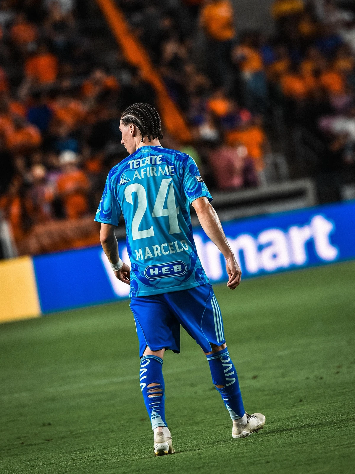 Marcelo Flores teve lesão grave no joelho por Reprodução/Instagram