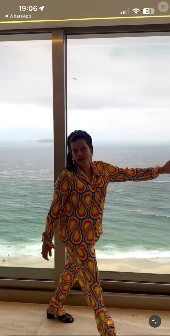 O novo apartamento de Narcisa Tamborindeguy em Ipanema tem 600 m², vista para o mar e valor estimado em R$ 48 milhões por Reprodução