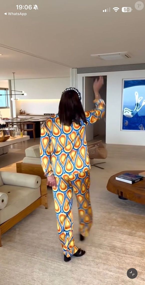 O novo apartamento de Narcisa Tamborindeguy em Ipanema tem 600 m², vista para o mar e valor estimado em R$ 48 milhões por Reprodução