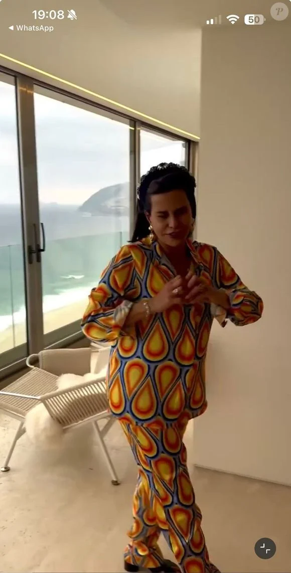 O novo apartamento de Narcisa Tamborindeguy em Ipanema tem 600 m², vista para o mar e valor estimado em R$ 48 milhões por Reprodução