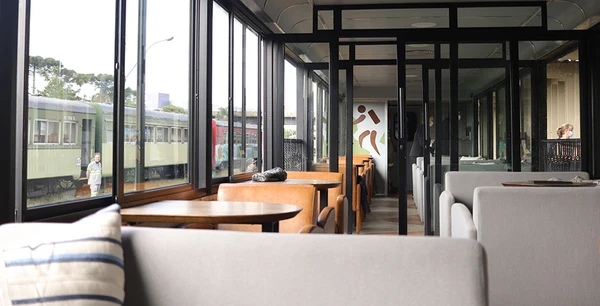 O Serra Verde Express combina luxo, paisagens da Mata Atlântica e experiências premium em uma das viagens de trem mais famosas do Brasil por Divulgação