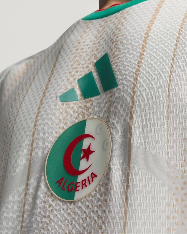 Uniforme da Argélia para Copa do Mundo 2026 por Divulgação