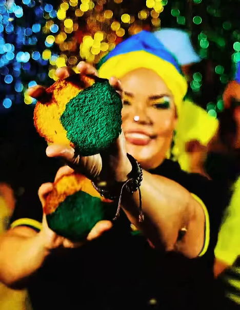 Acarajé verde e amarelo é lançado em Salvador por Acarajé verde e amarelo é lançado em Salvador