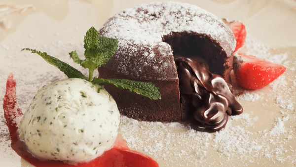 Jacquin revela os segredos para preparar um petit gâteau perfeito em casa por Reprodução