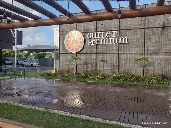 Outlet Premium por Reprodução