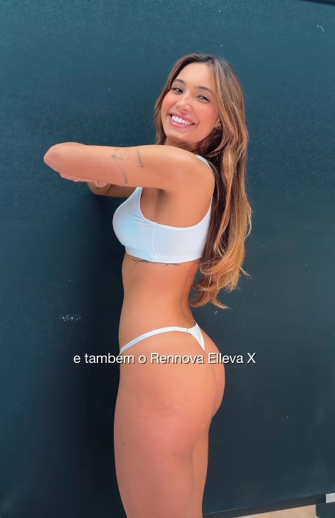 Vanessa Lopes passou por harmonização no bumbum por Reprodução/Instagram