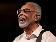 Imagem - Gilberto Gil vem 
a Salvador para show no Arraiá 
do Alô Alô Bahia