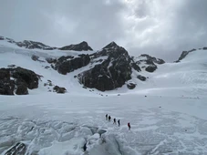 Imagem - Turista e guia morrem durante trilha em geleira na Patagônia
