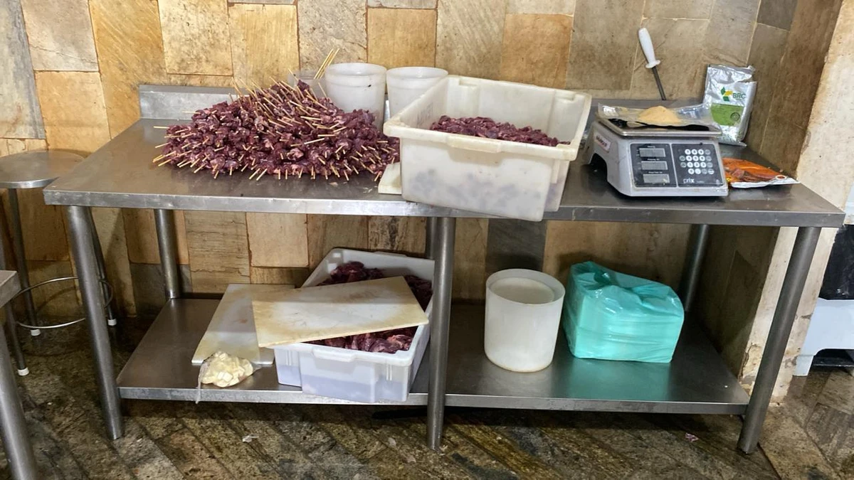 Carnes impróprias apreendidas em Lauro de Freitas