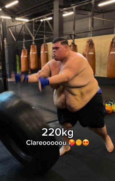 Depois de Gordão da XJ, agora com 220 kg por Reprodução/Instagram