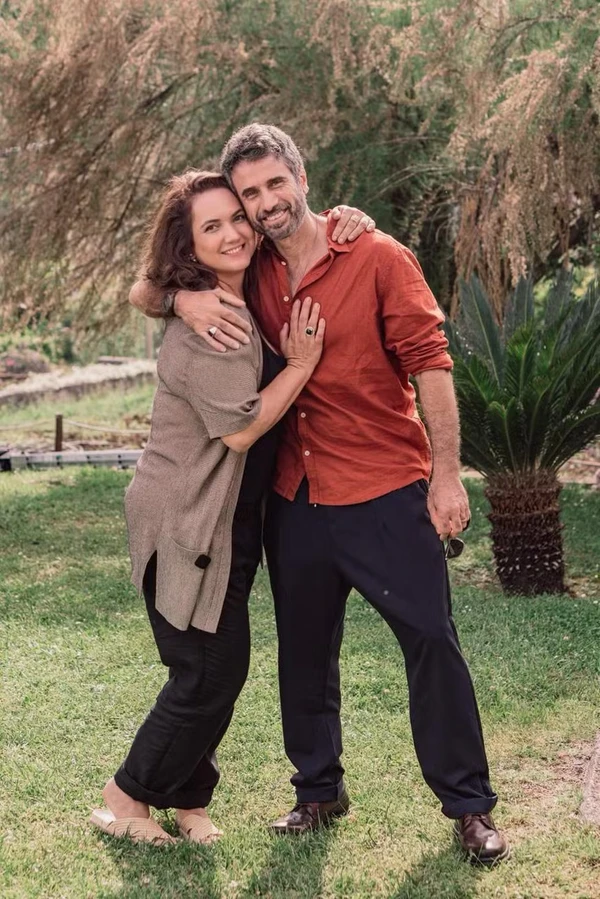 Eriberto Leão e Daíse Amaral no filme '‘Loucos Amores Líquidos’  por Divulgação