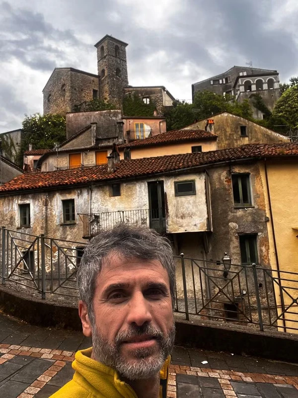 Eriberto Leão na cidade do tataravó, na Itália  por Acervo pessoal