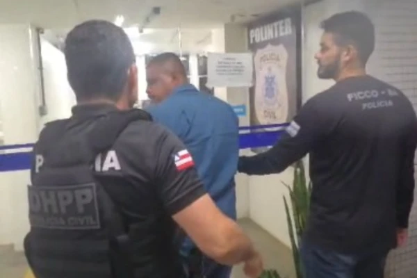 Foragido por homicídio é preso na Rodoviária de Salvador durante tentativa de fuga