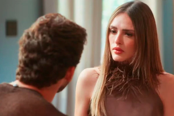 João Raul e Naiane em 'Coração Acelerado'