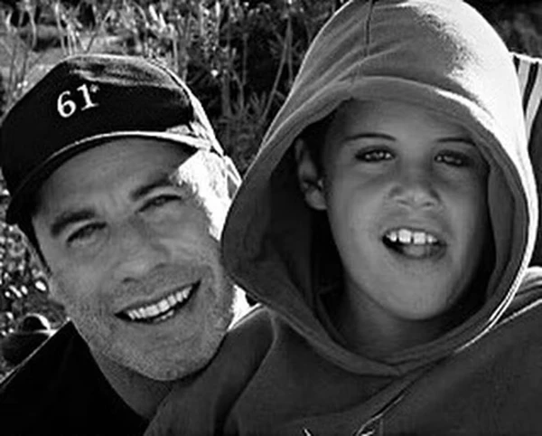 John Travolta e Jett Travolta por Reprodução/Redes Sociais 