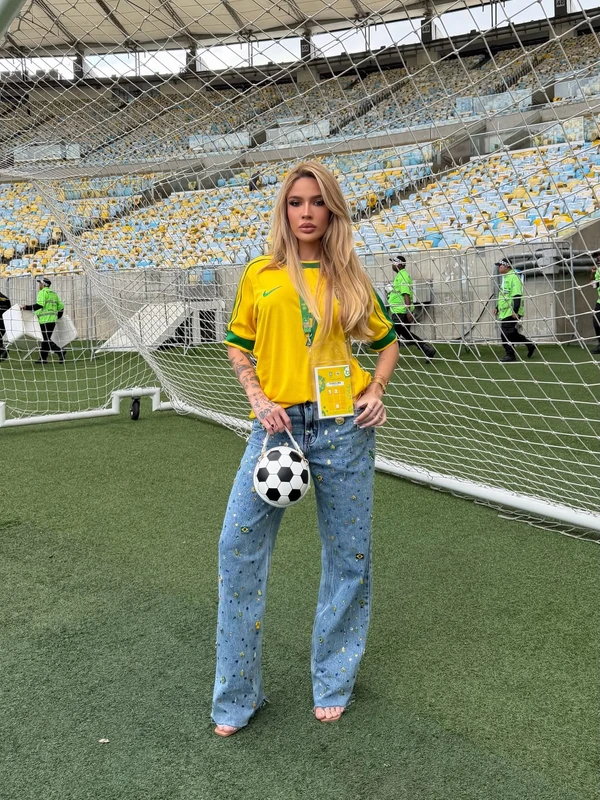 Karoline Lima por Reprodução/Instagram