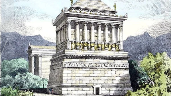 Parte das pedras do mausoléu foi utilizada na construção de outras estruturas, como o castelo de Bodrum, e outra parte está no Museu Britânico