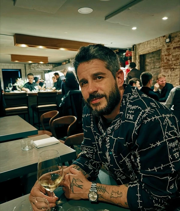 Pedro Neschling por Reprodução/Instagram