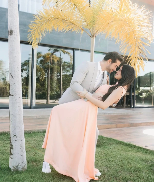 Sidney Sampaio e Luana Sales por Reprodução/Instagram