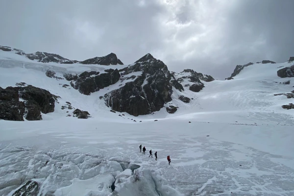 Trilha na geleira Vinciguerra, na província da Terra do Fogo, região de Ushuaia, na Patagônia argentina