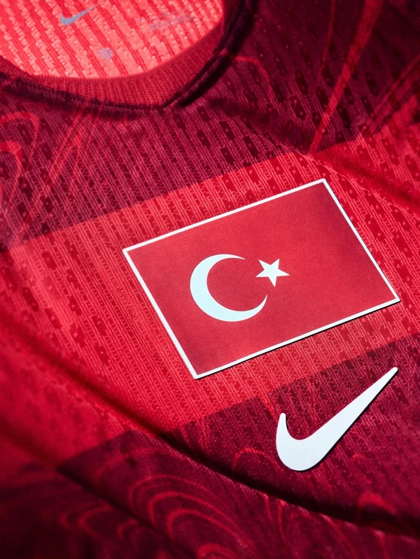 Uniforme da Turquia para Copa do Mundo 2026 por Divulgação