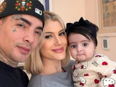 Imagem - MC Guimê se desespera após esposa e filha de 5 meses sofreram acidente e deixa clipe às pressas