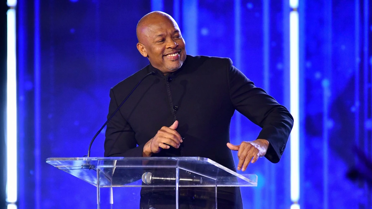 8. Dr. Dre – US$ 200 milhões a 250 milhões (R$ 1 bilhão a 1,27 bilhão) por Alberto E. Rodriguez/Getty Images