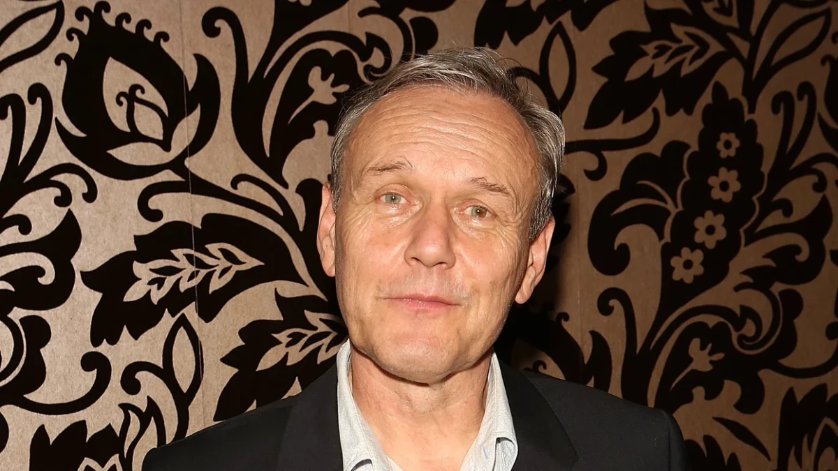 Anthony Head por Reprodução