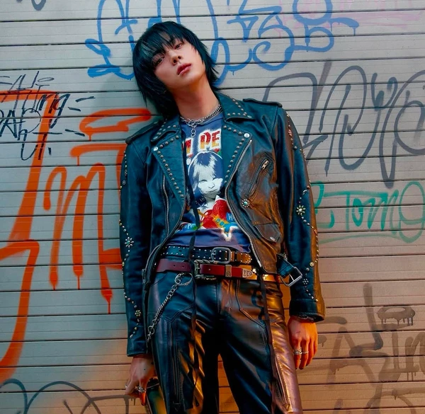 Jin, do BTS, produzido por Kim Venchy por Reprodução