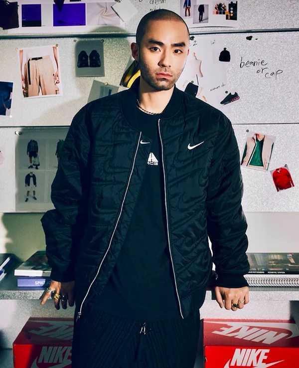 Stylist e diretor de moda Kim Venchy por Reprodução