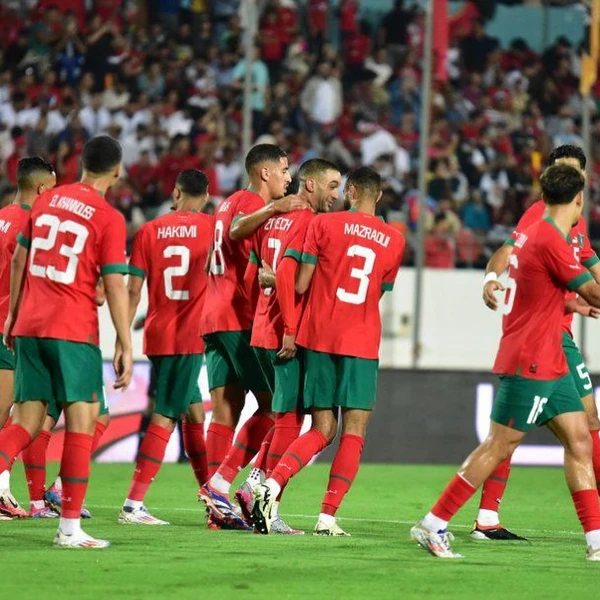 Noussair Mazraoui e Adbe Ezzalzouli se lesionaram por Reprodução/Instagram