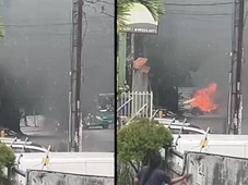 Imagem - Carro pega fogo, desce ladeira desgovernado e bate em ônibus em Salvador
