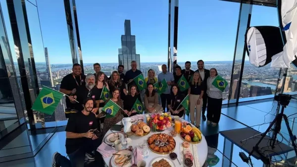 Ana Maria Braga e a equipe da Globo em Nova York por Reprodução/Redes Sociais 