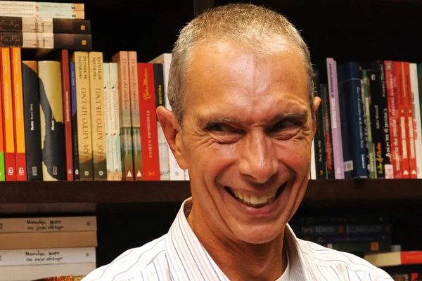 Carlos Alberto da Veiga Sicupira tem importante atuação em projetos sociais