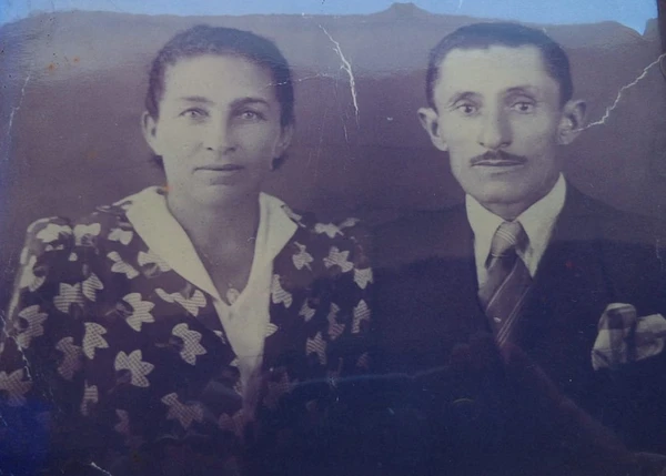 Jovelina de Deus Nunes e Manoel de Deus Nunes: pais das irmãs centenárias por Reprodução