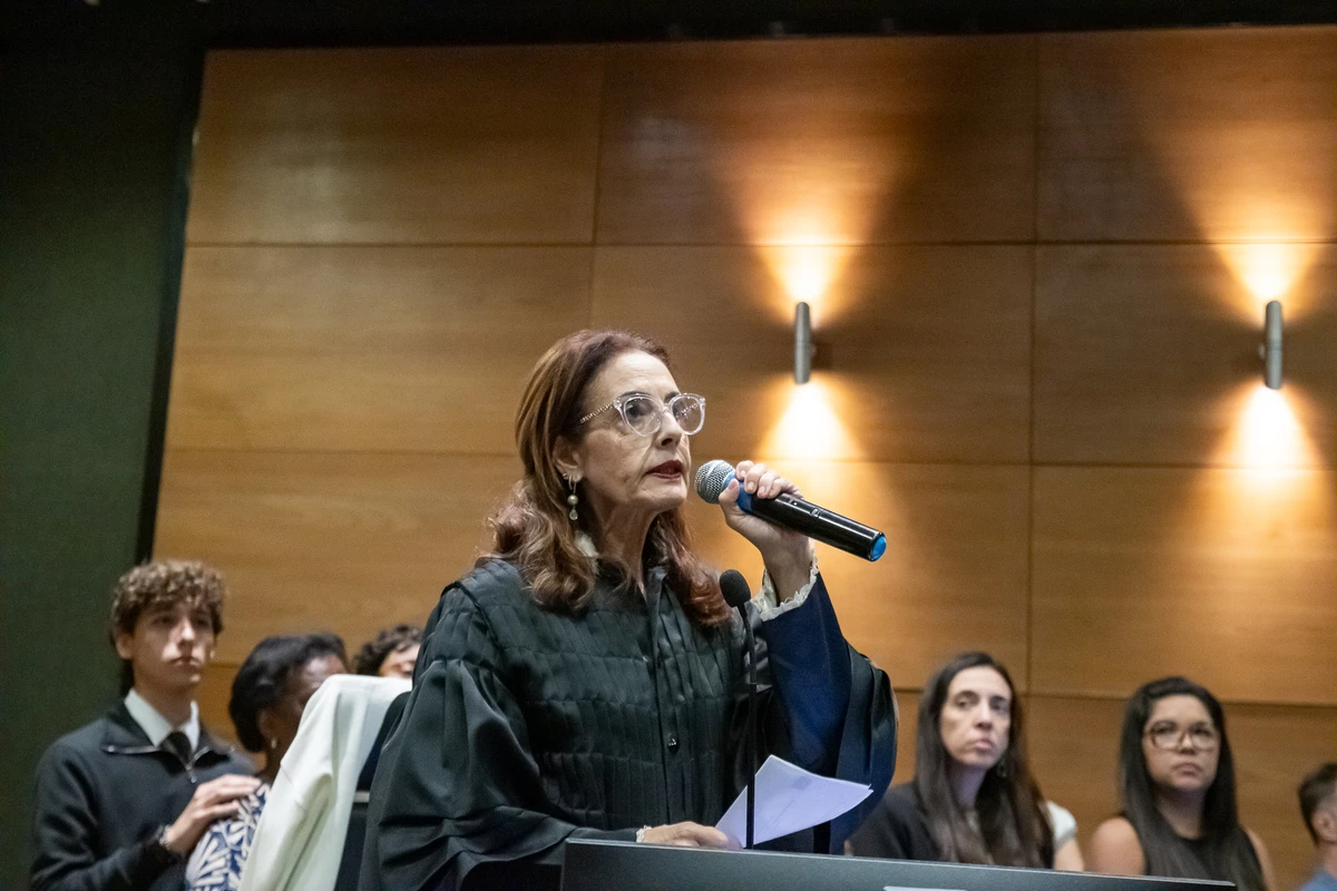 Juíza  Elizabeth Machado Louro por Bruno Dantas/TJRJ