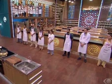 Imagem - Quem foi eliminado do MasterChef? Participante se enrolou em prova com frutas