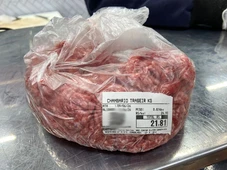Imagem - Supermercado na Bahia sofre processo administrativo por moer carne para ser vendida no dia seguinte