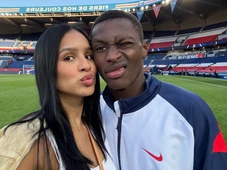 Imagem - Quem é a brasileira que fisgou o coração de craque do PSG e virou obsessão da imprensa na Copa