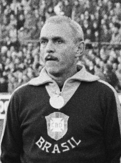 Chile, 62 - Aymoré Moreira - Touro - O ex-jogador brasileiro e treinador de futebol Aymoré Moreira nasceu em 24 de abril de 1912 por Divulgação