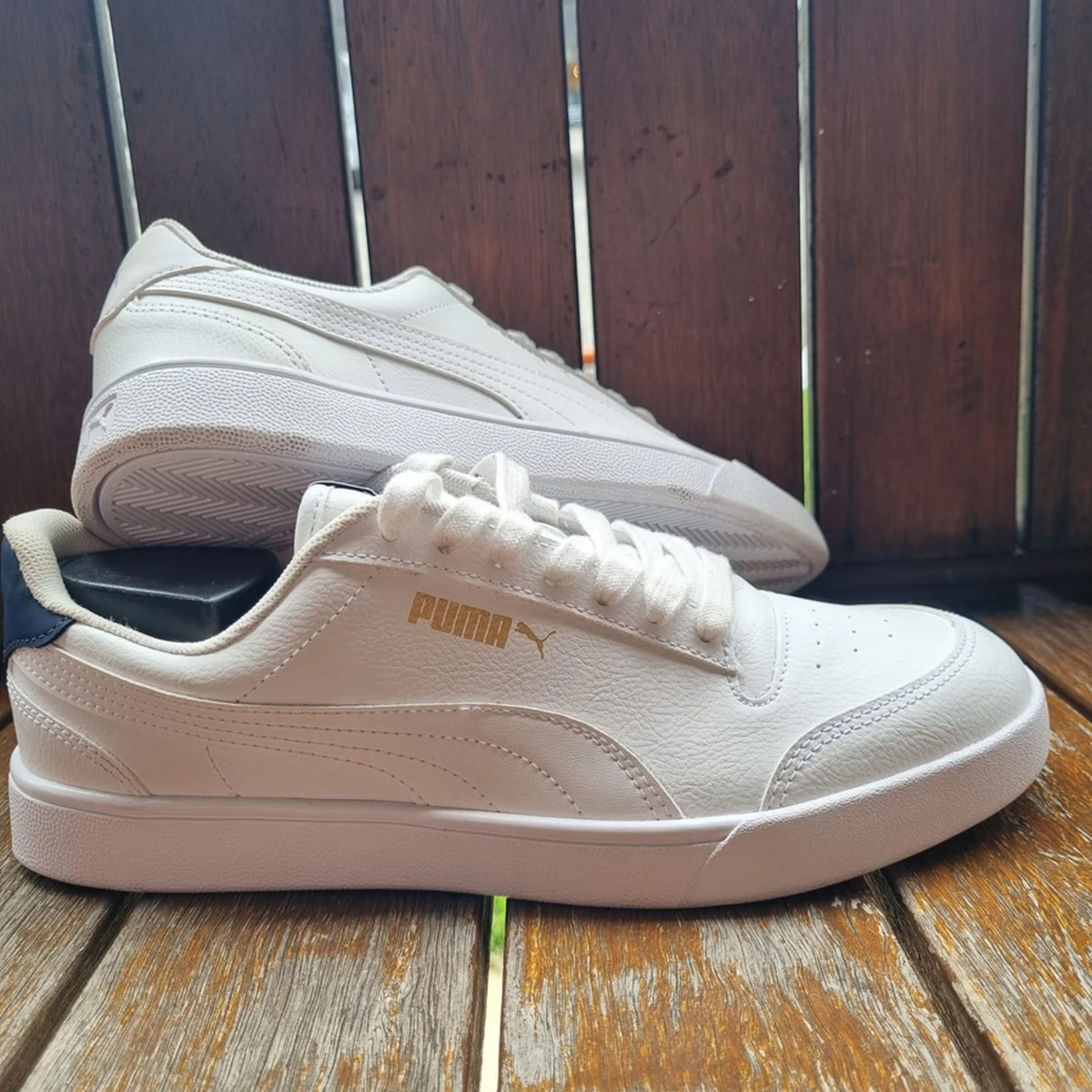 Tênis Puma Shufle, de R$ 299,99 por R$ 179,99
Onde: Puma do Outlet Premium por Divulgação