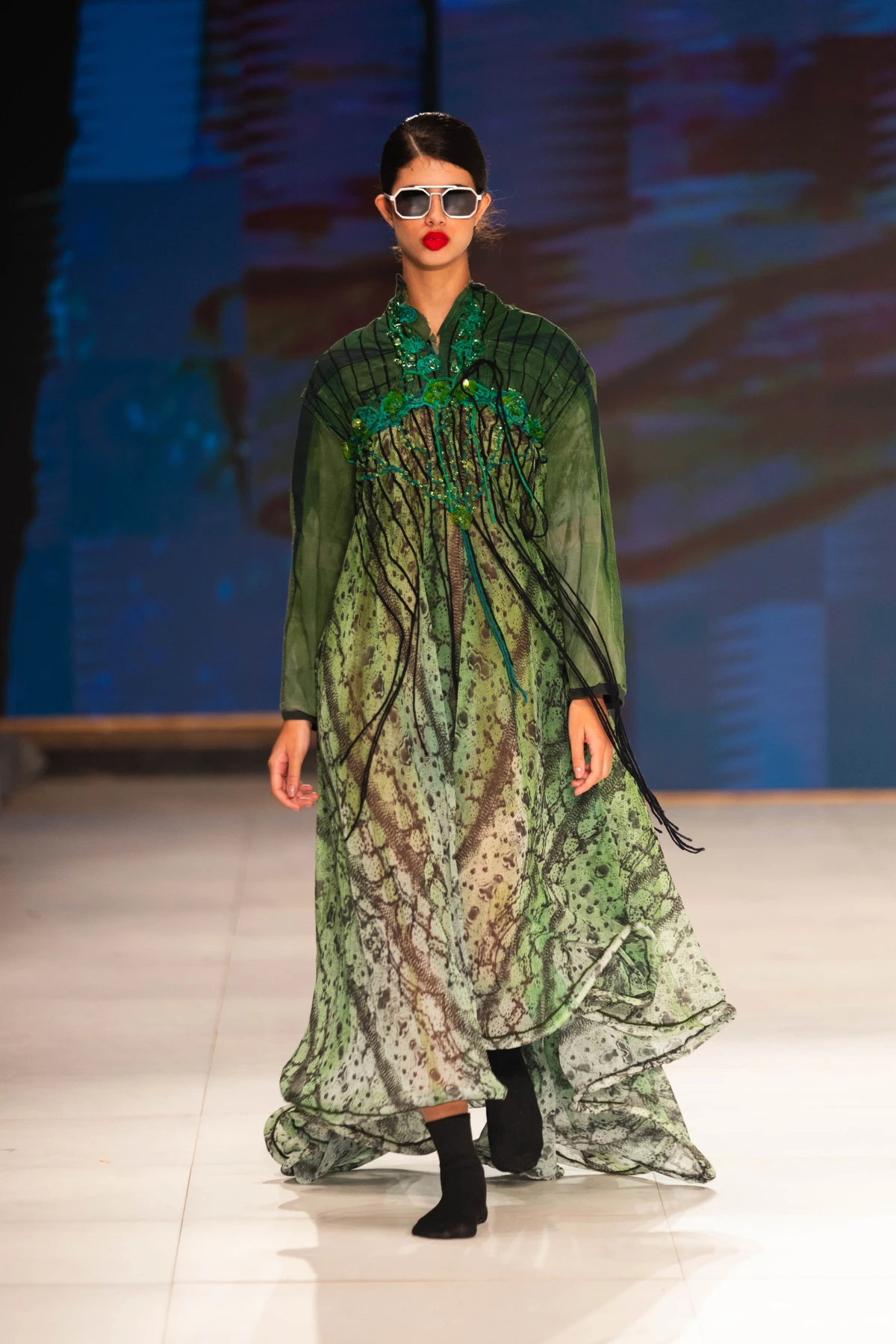 Desfile do estilisra Almir França por Paula Matos - Ducker Studios
